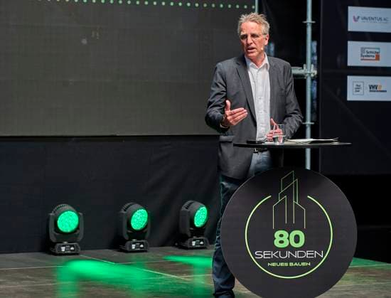 80 Seconds New Building Keynote Stefan Wenzel, BMWK EUR, Europe, Germany, Berlin, 12 05 2023 Under the motto Every 80 seconds a dwelling would have to be built to reach the goal of 400,000 new dwellings per year The construction site talk 80 Seconds New Building mediates contacts between politics, business, investors as well as the scientific community