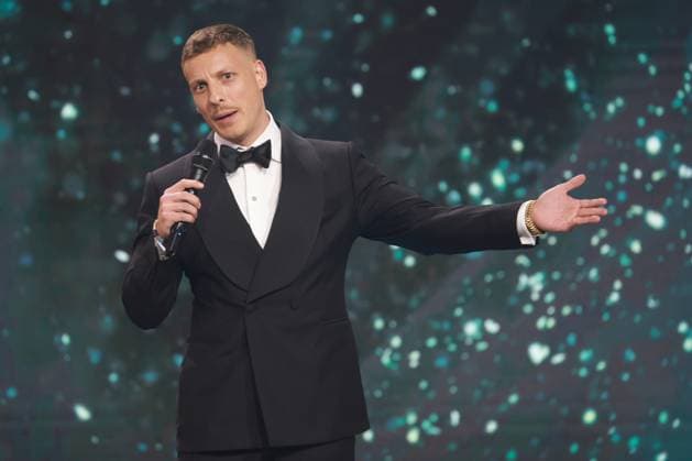 German Film Award 2023 Felix Lobrecht Laudator BEST SOUND DESIGN at the Lola German Film Award 2023 ceremony at the Theater am Potsdamer Platz in Berlin 12 05 2023 Copyright: xEventpressx