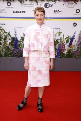 Leonie Benensch at the arrival to the award ceremony German Film Award on 12 05 2023 in Berlin German Film Award 2023 in Berlin Arrival Red Carpet