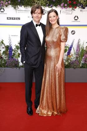 Alexandra Maria Lara and her husband Sam Riley arriving at the German Film Award ceremony on 12 05 2023 in Berlin German Film Award 2023 in Berlin Arrival Red Carpet
