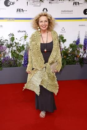 Michaela May at the arrival to the award ceremony German Film Award on 12 05 2023 in Berlin German Film Award 2023 in Berlin Arrival Red Carpet