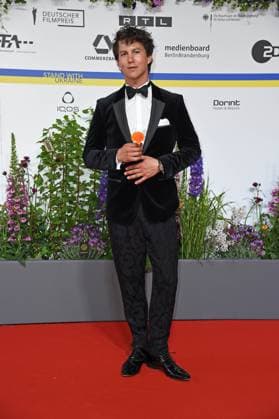 Tim Oliver Schultz arriving on the red carpet for the GERMAN FILM AWARD 2023 at the Theater am Potsdamer Platz in Berlin on 12 05 2023