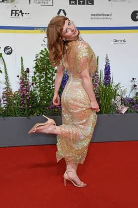 Sarah Bauerett arriving on the red carpet for the GERMAN FILM AWARD 2023 at the Theater am Potsdamer Platz in Berlin on 12 05 2023