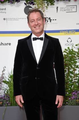 Florian Gallenberger arriving on the red carpet for the GERMAN FILM AWARD 2023 at the Theater am Potsdamer Platz in Berlin on 12 05 2023