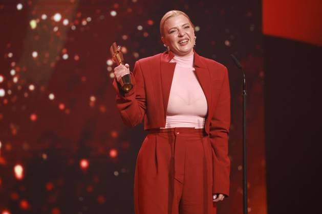 German Film Award 2023 BEST FEMALE SINGLE winner Jördis Triebel at the Lola German Film Award 2023 ceremony at the Theater am Potsdamer Platz in Berlin 12 05 2023 Copyright: xEventpressx