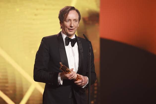 German Film Award 2023 BEST FILM MUSIC winner Volker Bertelmann IN THE WEST NOTHING NEW at the Lola German Film Award 2023 ceremony at the Theater am Potsdamer Platz in Berlin 12 05 2023 Copyright: xEventpressx