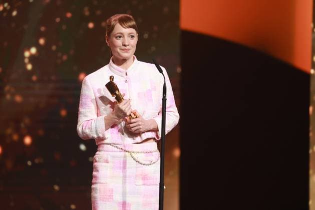 German Film Award 2023 BEST FEMALE MAIN TROL winner Leonie Benesch at the Lola German Film Award 2023 ceremony at the Theater am Potsdamer Platz in Berlin 12 05 2023 Copyright: xEventpressx