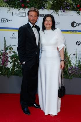 Event German Film Award 2023 Andreas Pietschmann with wife Jasmin Tabatabai at the 73 German Film Award in the Theater am Potsdamerplatz on 12 05 2023 in Berlin Copyright: xEventpressxKochanx