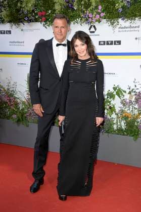Iris Berben with partner Heiko Kiesow at the 73 German Film Award 2023 ceremony at the Theater am Potsdamer Platz Berlin, 12 05 2023 Foto:xF.xKernx xFuturexImage