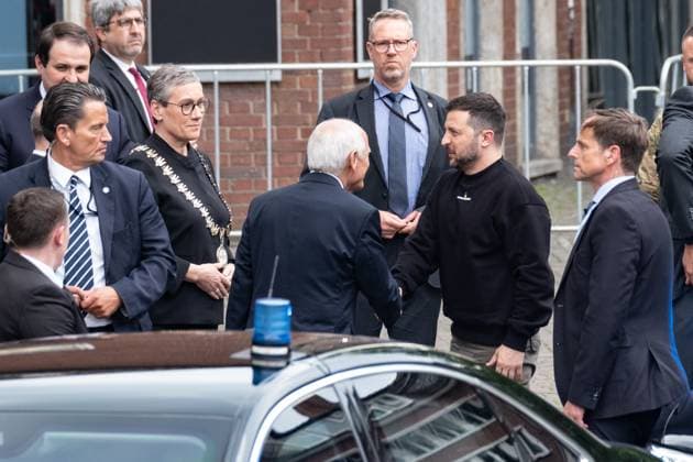 Karlspreisverleihung in Aachen am 14. Mai 2023. Praesident Wolodymyr Selenskyj trifft ein. GERMANY - AACHEN - KARLSPREIS