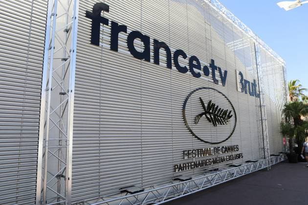 May 15, 2023, Cannes, CoÂ te d Azur, France: Main Sponsor and Official Broadcaster FRANCE TV offices on La Croisette on the eve of Opening Ceremony of the 76th annual Cannes Film Festival in Cannes, France Cannes France - ZUMAc179 20230515_zep_c179_027 Copyright: xMickaelxChavetx