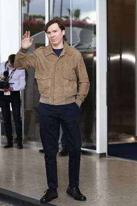 May 15, 2023, Cannes, CoÂ te d Azur, France: US actor PAUL DANO arrives for the Dinner of the Jury Members on the eve of Opening Ceremony of the 76th annual Cannes Film Festival in Cannes, France Cannes France - ZUMAc179 20230515_zep_c179_047 Copyright: xMickaelxChavetx