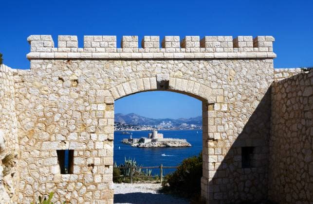 Festung Chateau d If vom Fort Ratonneau aus gesehen, Bouches du Rhone, Marseille, Frioul Fortress Chateau d’If seen from the Fort of Ratonneau, Bouches du Rhone, Marseilles, Frioul BLWS686807 *** Fortress Chateau D If from Fort Ratonneau from seen Bouches you Rhone, Marseille, Frioul Fortress Chateau dIf Lakes from The Fort of Ratonneau, Bouches you Rhone, Marseilles, Frioul BLWS686807 Copyright: xblickwinkel P.xRoyerx