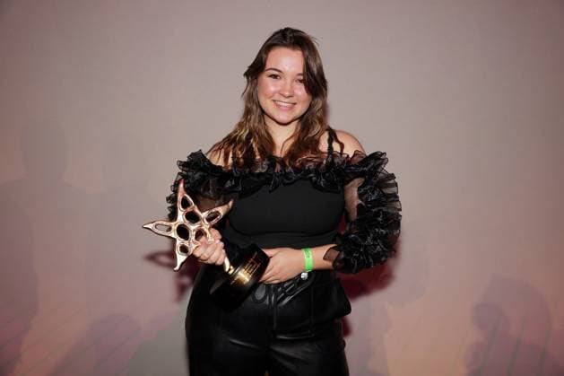Joya Marleen Prix Walo 2023 Singer Joya Marleen wins the Prix Walo in the category Newcomer Awarding of the 47 Prix Walo for the years 2020 2022 on 14 05 2023 in the SRF television studios Zurich, Switzerland