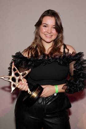 Joya Marleen Prix Walo 2023 Singer Joya Marleen wins the Prix Walo in the category Newcomer Awarding of the 47 Prix Walo for the years 2020 2022 on 14 05 2023 in the SRF television studios Zurich, Switzerland