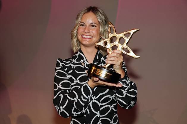Fabienne Gyr Prix Walo 2023 SRF presenter Fabienne Gyr wins the Prix Walo in the category Audience Favorite Awarding of the 47 Prix Walo for the years 2020 2022 on 14 05 2023 in the SRF television studios Zurich, Switzerland