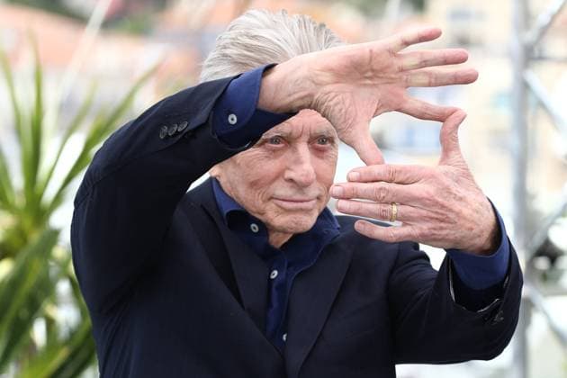 Internationale Filmfestspiele von Cannes - Photocall zur Goldenen Ehrenpalme für Michael Douglas May 16, 2023, Cannes, Cote d Azur, France: US actor MICHAEL DOUGLAS attends the photocall before receiving the Honorary Palme d Or, the Lifetime Achievement Award during the 76th Annual Cannes Film Festival at Palais des Festivals on May 16, 2023 in Cannes, France Cannes France - ZUMAc179 20230516_zep_c179_038 Copyright: xMickaelxChavetx
