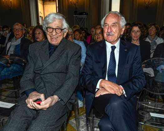IPP photo Mario Romano Milan 16 5 2023 ISPI Prize 2022 in the photo Alberto Bombassei and Franco Debenedetti Italy Photo Press World Copyright ISPI Prize 2022  0