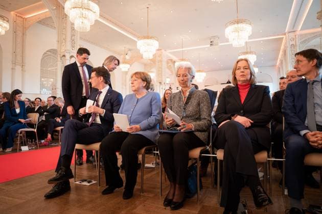 Award of the State Prize 2023 of the State of North Rhine-Westphalia to the Chancellor a D Current, 16 05 2023, Cologne, Prime Minister of the State of North Rhine-Westphalia Hendrik Wuest together with Cha