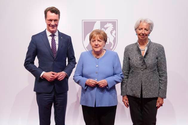 Award of the State Prize NRW to Angela Merkel Prime Minister of the State of North Rhine-Westphalia Hendrik Wuest together with Chancellor a D Dr Angela Merkel and Christine Lagarde, President of the European Central Bank on the Red Carpet for the award of the State Prize 2023 of the State of North Rhine-Westphalia to th