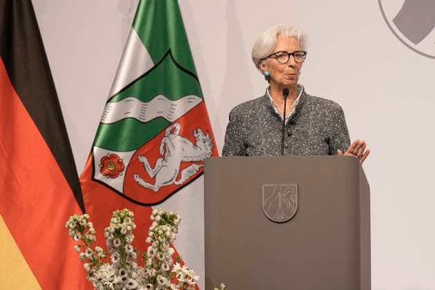 Award NRW State Prize to Angela Merkel Christine Lagarde, President of the European Central Bank during her laudation and speech on stage at the award ceremony of the State Prize 2023 of the State of North Rhine Westphalia in the Flora in Cologne , 16 05 2023, Cologne, Cologne North Rhine Westphalia