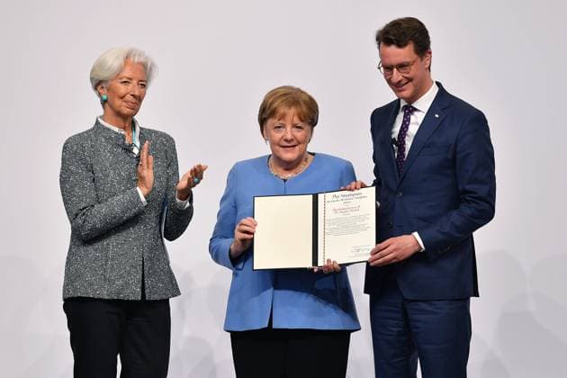 Award of the State Prize of the State of NRW to Federal Chancellor a D Dr Angela Merkel on 16 05 2023 in the Flora in Cologne Christine Lagarde President of the European Central Bank Federal Chancellor a D Dr Angela Merkel Hendrik Wüst Minister President NRW xRx