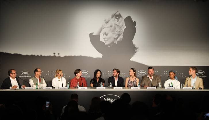 76eme Festival International du Film de Cannes. Conference de presse avec le jury 76th International Cannes Film Festival. Press conference with jury members 291920 2023-05-16 Nyoni, Rungano; Dano, Paul; Ducournau, Julia; Ostlund, Ruben; Rahimi, Atiq; Touzani, Maryam; Larson, Brie; Szifron, Damian  Copyright: xIvankaxVoisinx xStarfacex STAR_291920_020