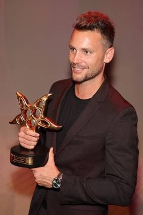 Bastian Baker Prix Walo 2023 Bastian Baker wins the Prix Walo in the category Pop Rock Singer Awarding of the 47 Prix Walo for the years 2020 2022 on 14 05 2023 in the SRF television studios Zurich, Switzerland