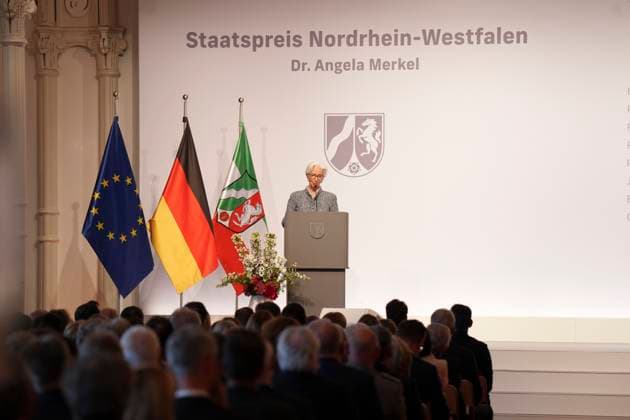 Award of the State Prize of North Rhine-Westphalia to Angela Merkel Christine Lagarde, President of the European Central Bank on stage at the award ceremony of the State Prize 2023 of the State of North Rhine-Westphalia at the Flora in Cologne, 16 05 2023, Cologne,