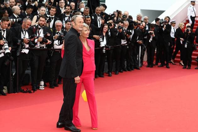 Internationale Filmfestspiele von Cannes, Eröffnung May 16, 2023, Cannes, Cote d Azur, France: MADS MIKKELSEN and HANNE JACOBSEN attend the screening of Jeanne du Barry and Opening Ceremony red carpet for the 76th Annual Cannes Film Festival at Palais des Festivals on May 16, 2023 in Cannes, France Cannes France - ZUMAc179 20230516_zep_c179_136 Copyright: xMickaelxChavetx