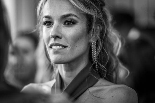 76e Festival International du Film de Cannes. Sortie du Martinez pour les marches. 76th International cannes Film Festival. Celebrities leaving Martinez Hotel for red carpet 291932 2023-05-16 Cannes France Fontan, Elodie  Copyright: xEstellexCarlierx xStarfacex STAR_291932_017