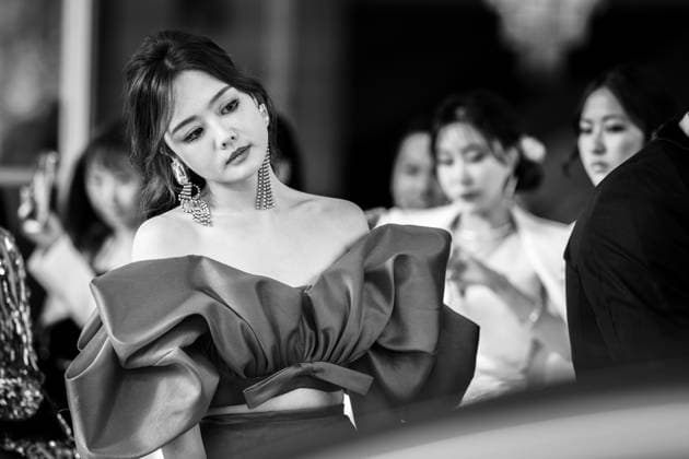 76e Festival International du Film de Cannes. Sortie du Martinez pour les marches. 76th International cannes Film Festival. Celebrities leaving Martinez Hotel for red carpet 291932 2023-05-16 Cannes France  Copyright: xEstellexCarlierx xStarfacex STAR_291932_063