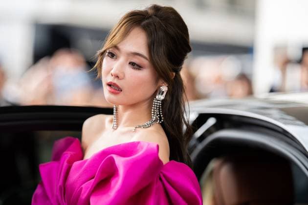 76e Festival International du Film de Cannes. Sortie du Martinez pour les marches. 76th International cannes Film Festival. Celebrities leaving Martinez Hotel for red carpet 291932 2023-05-16 Cannes France  Copyright: xEstellexCarlierx xStarfacex STAR_291932_064