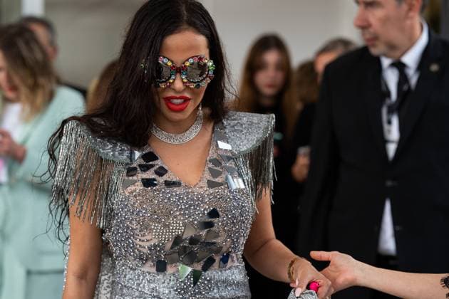76e Festival International du Film de Cannes. Sortie du Martinez pour les marches. 76th International cannes Film Festival. Celebrities leaving Martinez Hotel for red carpet 291932 2023-05-16 Cannes France  Copyright: xEstellexCarlierx xStarfacex STAR_291932_078