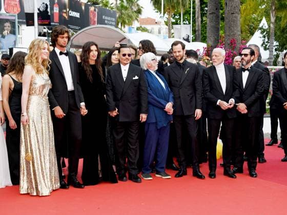 Internationale Filmfestspiele von Cannes, Eröffnung 76th Cannes Film Festival 2023, evening 1 - red carpet of the film Jeanne du Barry - opening ceremony. Pictured: Pauline Pollmann, Diego Le Fur, Director MaÃ¯wenn, Johnny Depp, Pierre Richard, Benjamin Lavernhe, Pascal Greggory and Melvil Poupaud  Copyright: xSimonexComix xipa-agency.netx xPoolxPhotoxEventsx01x IPA_IPA37977085