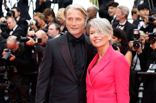 Mads Mikkelsen with wife Hanne Jacobsen at the Opening Ceremony with the premiere of the feature film Jeanne du Barry at the Festival de Cannes 2023 76 Cannes International Film Festival at the Palais des Festivals Cannes, 16 05 2023 Foto:xD.xBedrosianx xFuturexImage