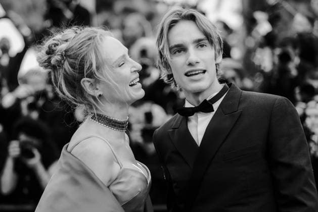76e Festival International du Film de Cannes. Montee des marches d ouverture. 76th International Cannes Film festival. Opening Red carpet with Jeanne du Bary movie presentation 291927 2023-05-16 Cannes France Thurman, Uma; Hawke-Thurman, Roan ( Levon )  Copyright: xTerencexBaelenx STAR_291927_041