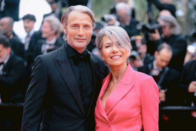 Entertainment Bilder des Tages 76e Festival International du Film de Cannes. Montee des marches d ouverture. 76th International Cannes Film festival. Opening Red carpet with Jeanne du Bary movie presentation 291927 2023-05-16 Cannes France  Copyright: xTerencexBaelenx STAR_291927_044