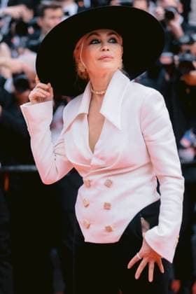 76e Festival International du Film de Cannes. Montee des marches d ouverture. 76th International Cannes Film festival. Opening Red carpet with Jeanne du Bary movie presentation 291927 2023-05-16 Cannes France Beart, Emmanuelle  Copyright: xTerencexBaelenx STAR_291927_077