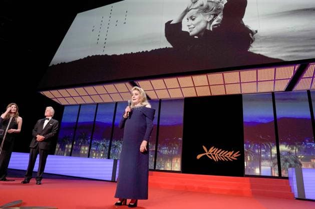 76e Festival International du Film de Cannes. Ceremonie d ouverture. 76th International Cannes Film festival. Opening ceremony. 291933 2023-05-16 Cannes France Deneuve, Catherine  Copyright: xSergexArnalx xStarfacex STAR_291933_038