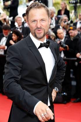 Philipp Hochmair at the Opening Ceremony with the premiere of the feature film Jeanne du Barry at the Festival de Cannes 2023 76 Cannes International Film Festival at the Palais des Festivals Cannes, 16 05 2023 Foto:xD.xBedrosianx xFuturexImage