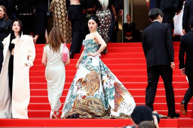 Fan Bingbing at the Opening Ceremony with the premiere of the feature film Jeanne du Barry at the Festival de Cannes 2023 76 Cannes International Film Festival at the Palais des Festivals Cannes, 16 05 2023. Foto:xD.xBedrosianx xFuturexImage