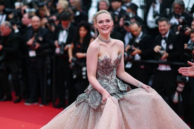 76e Festival International du film de Cannes.Montee des marches du film Jeanne du Barry - 76th International Cannes Film Festival. Red Carpet of Jeanne du Barry - Elle Fanning 291888 2023-05-16  Copyright: xMaylox xStarfacex STAR_291888_174