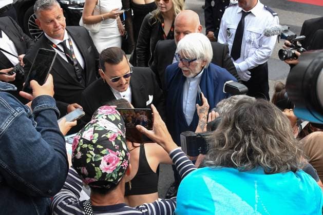 Johnny Depp, Pierre Richard - Jeanne du Barry premiere and opening ceremony, 76th Cannes Film Festival, France, Palais des Festivals et des Congres, La Croisette, Cannes FRANCE CELEBRITES : 76eme festival de Cannes - 16 05 2023 