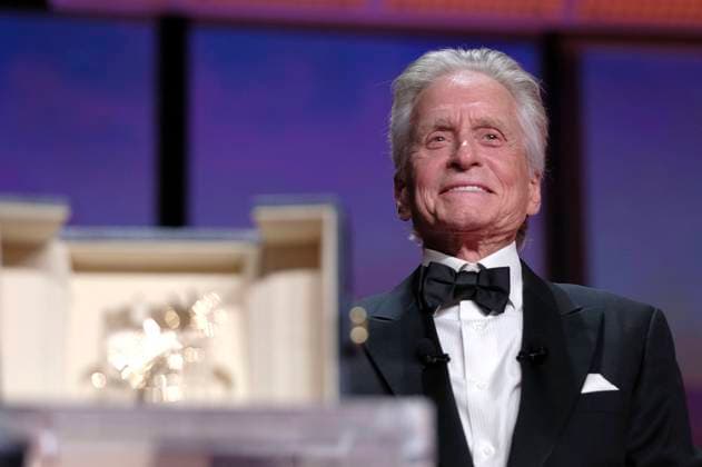 Bilder des Jahres 2023, Entertainment 05 Mai Entertainment Themen der Woche KW20 Entertainment Bilder des Tages Michael Douglas bei der Opening Ceremony mit der Verleihung der Goldenen Palme für das Lebenswerk an Michael Douglas auf dem Festival de Cannes 2023 76. Internationale Filmfestspiele von Cannes im Palais des Festivals. Cannes, 16.05.2023 *** Michael Douglas at the Opening Ceremony with the award of the Palme dOr for Lifetime Achievement to Michael Douglas at the Festival de Cannes 2023 76 Cannes International Film Festival at the Palais des Festivals Cannes, 16 05 2023. Foto:xD.xBedrosianx xFuturexImage
