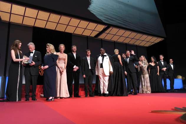 Chiara Mastroianni, Michael Douglas, Catherine Deneuve, Uma Thurman guest, guest, Jacob Lusk, Julia Ducournau, Paul Dano, Ruben Östlund, Rungano Nyoni, Brie Larson, Denis Menochet, Maryam Touzani and Damian Szifron at the Opening Ceremony with the award of the Palme dOr for Lifetime Achievement to Michael Foto:xD.xBedrosianx xFuturexImage