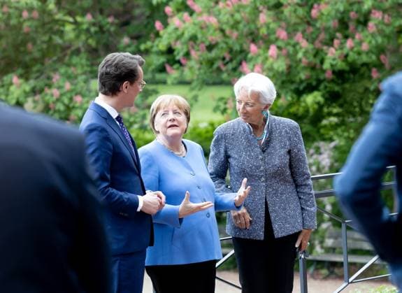 Award State Prize to Angela Merkel Chancellor a D Angela Merkel is honored on Tuesday 16 05 2023 with the State Prize NRW Presented by Christine Lagarde and Prime Minister Hendrik Wüst Cologne North Rhine Westphalia Germany