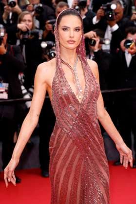 Alessandra Ambrosio at the Opening Ceremony with the premiere of the feature film Jeanne du Barry at the Festival de Cannes 2023 76 Cannes International Film Festival at the Palais des Festivals Cannes, 16 05 2023. Foto:xS.xGabschx xFuturexImage