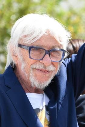 Pierre Richard - Jeanne du Barry Arrivee photocall - 76eme Festival International du Film de Canne, Palais des Festivals et des Congres, La Croisette, Cannes FRANCE CELEBRITES : 76eme Festival International du Film de Cannes - 17 05 2023 LionelUrman Panoramic 