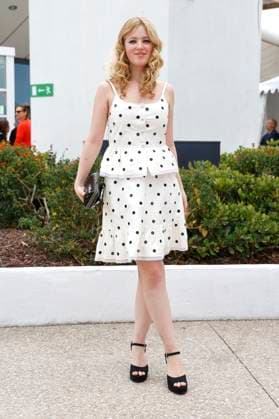 Pauline Pollmann at the photocall for the feature film Jeanne du Barry at the Festival de Cannes 2023 76 Cannes International Film Festival at the Palais des Festivals Cannes, 17 ,05 2023 Foto:xD.xBedrosianx xFuturexImage